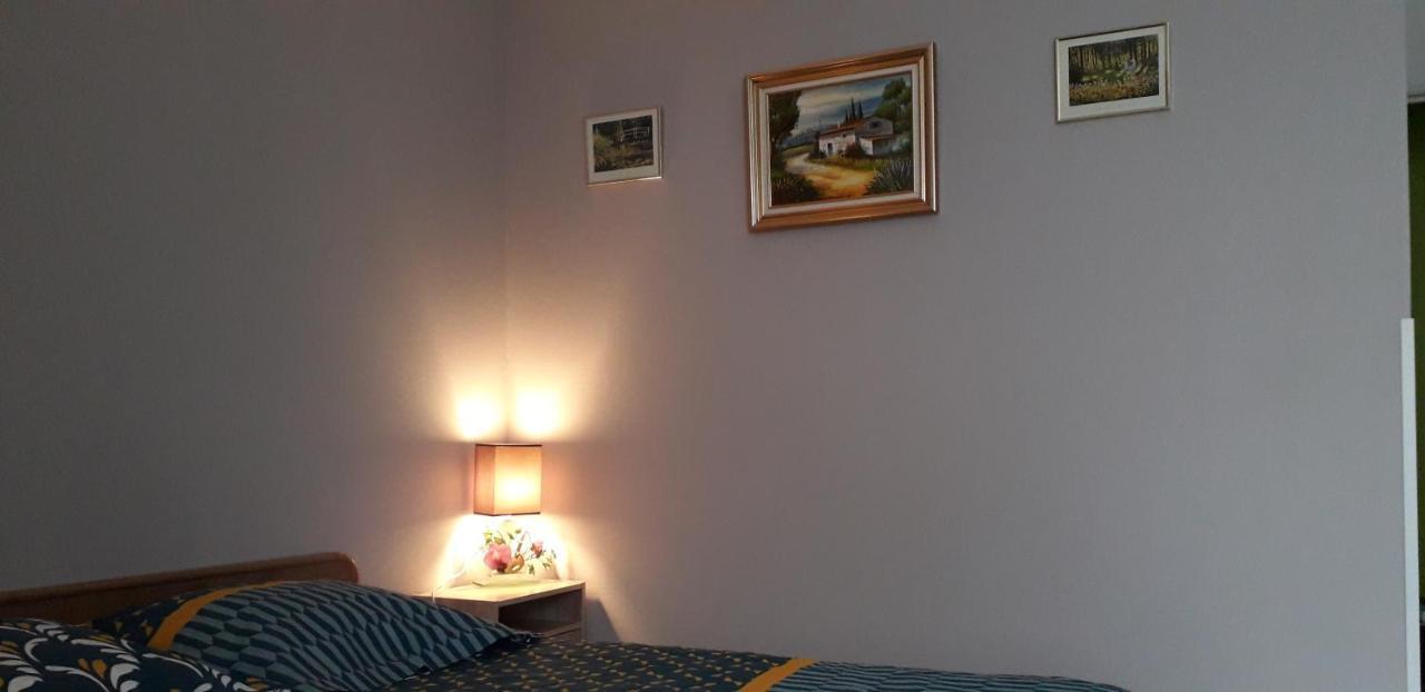 La Ferme Du Grand Faubourg Bed and Breakfast Pont-de-Vaux Buitenkant foto